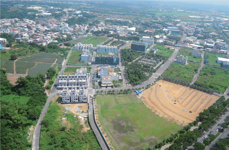 Column009_7-2空拍圖(開發大高雄)